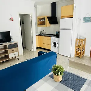 Nuevo Y Céntrico Con Aire Acondicionado Y Wifi -solo Familias O Parejas- Apartamento Conil De La Frontera